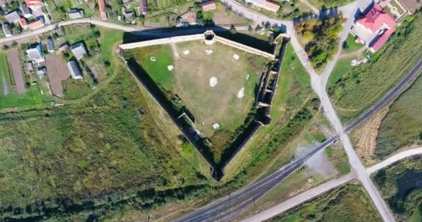 Vue aérienne panoramique vieux château 