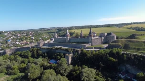 Panorâmica Aérea Tiro Histórico Castelo — Vídeo de Stock