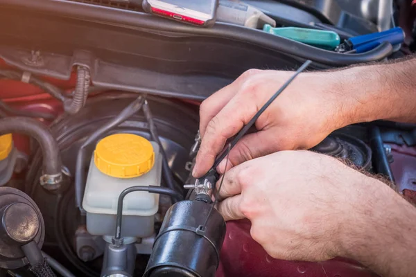 Repair Maintenance Car Men Hands Hold Technical Car Engine Service — Stock Photo, Image