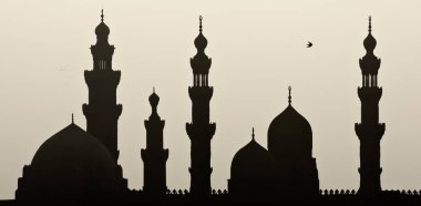 Günbatımı, Cairo camide silüeti