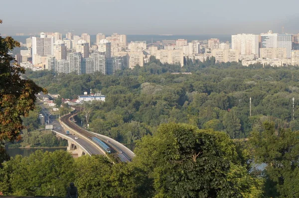 Widok z lotu ptaka miasta Kijowa — Zdjęcie stockowe