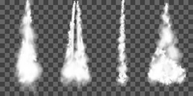Uzay roketi fırlatmasından beyaz duman.
