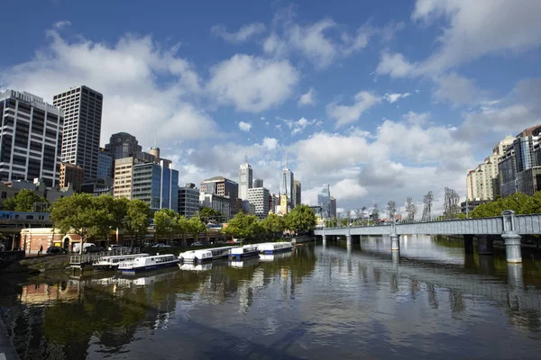 Widokiem Rzekę Yarra Melbourne Wiktoria Australia — Zdjęcie stockowe