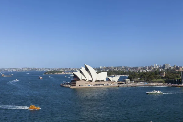 Sydney Skyline Med Opera Hus Mest Genkendelige Vartegn - Stock-foto