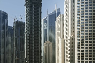 Dubai Marina, Dubai, Birleşik Arap Emirlikleri modern binalarda. Basra Körfezi boyunca 3 kilometre uzunluğunda yapay kanal şehirde