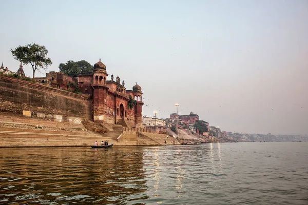 Varanasi Uttar Pradesh Indie Pohled Řeku Ganges Starého Historického Varanasi — Stock fotografie