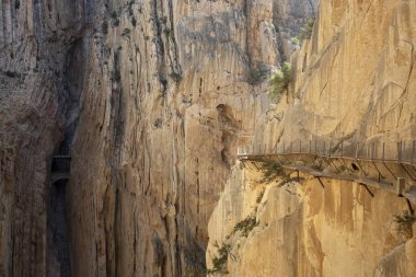 Caminito del Rey, İspanya Kraliyet Yolu da El Caminito Del Rey olarak bilinen - gorge Chorro, Endülüs, İspanya, Avrupa'da sarp kayalıklar boyunca dağ yolu