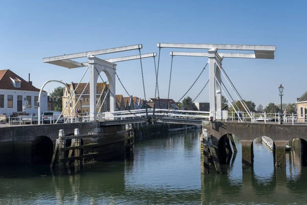 Portão Cidade Velha Construído Com Tijolos Vermelhos Zuidhavenpoort Zierikzee Nos — Fotografia de Stock