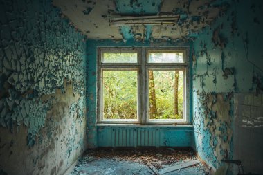 Chornobyl dışlama bölgesi. Radyoaktif bölge Pripyat filialı üzrə - terk edilmiş hayalet kasaba. Chernobyl felaket öyküsü. Kayıp yer Ukrayna'da Sssr