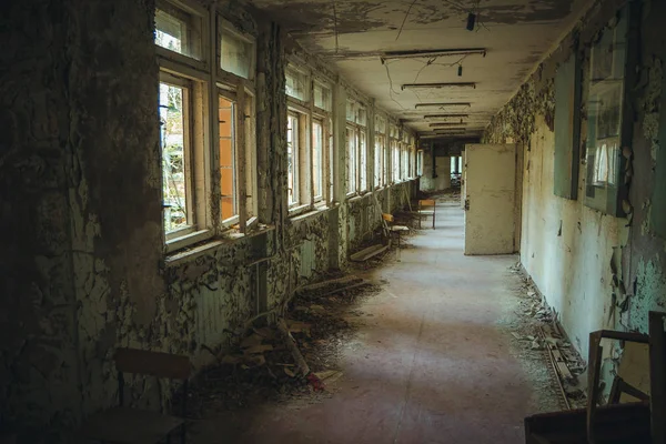 Chornobyl exclusion zone. Radioactive zone in Pripyat city - abandoned ghost town. Chernobyl history of catastrophe. Lost place in Ukraine, SSSR — Stock Photo, Image