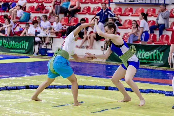 Rusia Vladivostok 2018 Concurso Sumo Entre Niñas Nacidas 2003 2004 — Foto de Stock