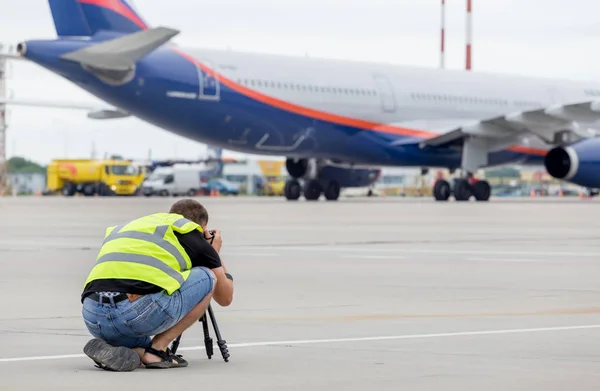 Russia Vladivostok 2018 Photographer Makes Photo Airbus A330 Aeroflot Airlines — Stock Photo, Image