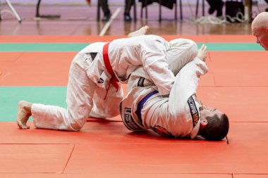 Rusya, Vladivostok, 11/03/2018. Jiu-Jitsu güreş rekabet erkekler arasında. Dövüş sanatları ve dövüş sporları turnuva.