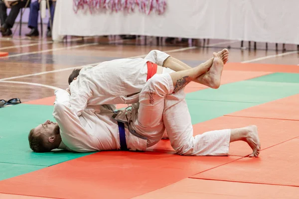 Rusya, Vladivostok, 11/03/2018. Jiu-Jitsu güreş rekabet erkekler arasında. Dövüş sanatları ve dövüş sporları turnuva.