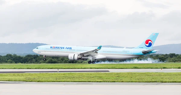 Rusland Vladivostok 2019 Passagiersvliegtuig Airbus A330 300 Van Korean Air — Stockfoto