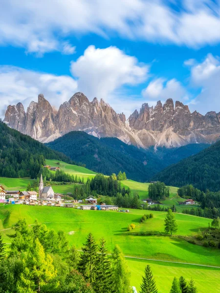 Dolomieten Italië Landschap Santa Maddalena Magdalena Village Met Geisler Odle — Stockfoto