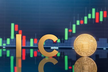 (ICO) sunan ilk madeni para ve dijital belirteci kavramı - yatırım fiziksel metal dijital paralar ile arka planda mavi küresel ticaret Döviz piyasa fiyatı grafiği.