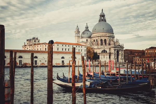 Barcos Góndola Venecia Italia Con Magníficas Vistas Basílica Santa Maria — Foto de Stock