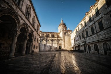Dubrovnik Katedrali ve eski şehir Dubrovnik, Hırvatistan - önde gelen müzelerinde Dubrovnik Hırvatistan'ın hedef, seyahat. Dubrovnik eski şehir Unesco Dünya Mirasları 1979 yılında geçiyordu.
