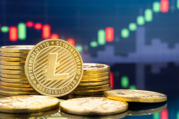 Litecoin (Ltc) ve cryptocurrency yatırım kavramı - fiziksel metal litecoin genel ticaret Döviz piyasa fiyatı grafik içinde belgili tanımlık geçmiş ile madeni paralar.