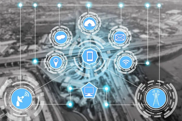 Akıllı şehir kablosuz iletişim ağı Internet şeyler (çok) ve bilgi iletişim teknolojisi (ICT) modern şehir binaları içinde belgili tanımlık geçmiş karşı grafik gösteren kavramı ile.