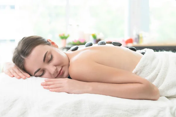 Woman Getting Hot Stone Massage Treatment Professional Beautician Therapist Spa — Stock Photo, Image