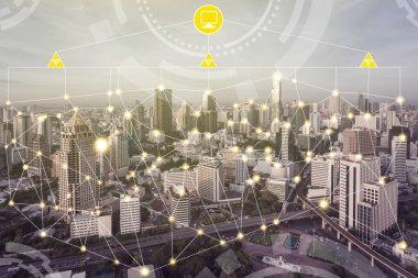 Akıllı şehir kablosuz iletişim ağı Internet şeyler (çok) ve bilgi iletişim teknolojisi (ICT) modern şehir binaları içinde belgili tanımlık geçmiş karşı grafik gösteren kavramı ile.