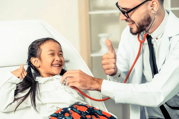 Young Male Doctor Examining Little Kid Hospital Office Kid Happy — Stock Photo, Image