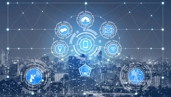 Akıllı şehir kablosuz iletişim ağı Internet şeyler (çok) ve bilgi iletişim teknolojisi (ICT) modern şehir binaları içinde belgili tanımlık geçmiş karşı grafik gösteren kavramı ile.