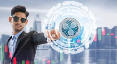 Dalgalanma ve kavram - dalgalanma (Xrp) işaret eden işadamı modern işletme Binası ve cityscape arka plan ile yatırım cryptocurrency. Blockchain teknoloji.