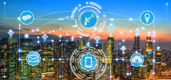 Akıllı şehir kablosuz iletişim ağı Internet şeyler (çok) ve bilgi iletişim teknolojisi (ICT) modern şehir binaları içinde belgili tanımlık geçmiş karşı grafik gösteren kavramı ile.