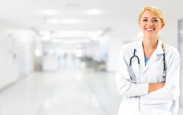 Ärztin Krankenhausbüro Medizinische Versorgung Und Ärztliches Personal — Stockfoto