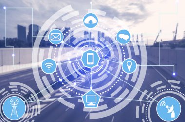 Akıllı şehir kablosuz iletişim ağı Internet şeyler (çok) ve bilgi iletişim teknolojisi (ICT) modern şehir binaları içinde belgili tanımlık geçmiş karşı grafik gösteren kavramı ile.