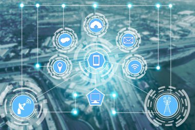 Akıllı şehir kablosuz iletişim ağı Internet şeyler (çok) ve bilgi iletişim teknolojisi (ICT) modern şehir binaları içinde belgili tanımlık geçmiş karşı grafik gösteren kavramı ile.