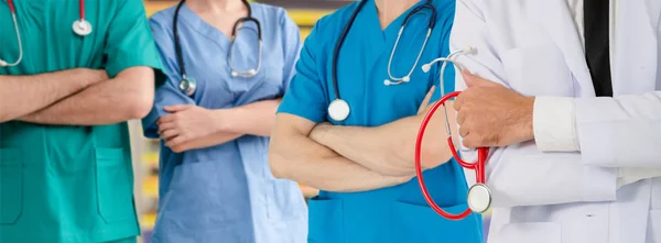 Gesundheitswesen Professioneller Arzt Der Krankenhausbüros Oder Kliniken Mit Anderen Ärzten — Stockfoto