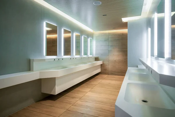 Modern Design Public Toilet Restroom Luxury Interior — Stock Photo, Image