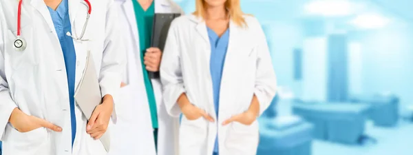 Gesundheitswesen Professioneller Arzt Der Krankenhausbüros Oder Kliniken Mit Anderen Ärzten — Stockfoto