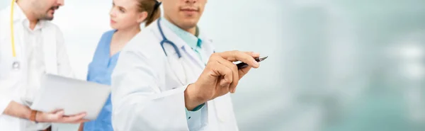 Gruppo Persone Sanitarie Medico Professionista Che Lavora Nello Studio Ospedaliero — Foto Stock