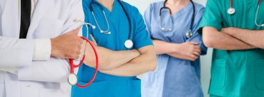 Sağlık insan grubu. Diğer doktorlar, hemşire ve cerrah hastane ofis veya klinik çalışma profesyonel doktor. Tıbbi Teknoloji Araştırma Enstitüsü ve Doktor personel hizmet anlayışı.
