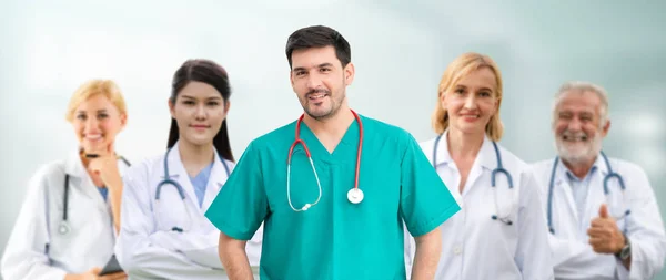 Grupo Pessoas Cuidados Saúde Médico Profissional Que Trabalha Consultório Hospitalar — Fotografia de Stock