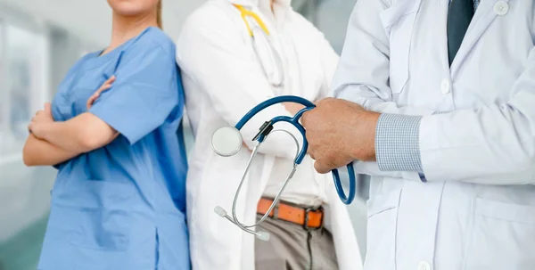 Gesundheitswesen Professioneller Arzt Der Krankenhausbüros Oder Kliniken Mit Anderen Ärzten — Stockfoto