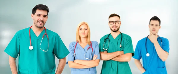 Groupe Des Professionnels Santé Médecin Professionnel Travaillant Dans Bureau Clinique — Photo