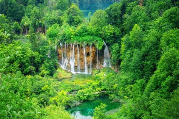 Cascata Esotica Paesaggio Lacustre Del Parco Nazionale Dei Laghi Plitvice — Foto Stock