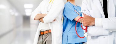 Sağlık insan grubu. Diğer doktorlar, hemşire ve cerrah hastane ofis veya klinik çalışma profesyonel doktor. Tıbbi Teknoloji Araştırma Enstitüsü ve Doktor personel hizmet anlayışı.