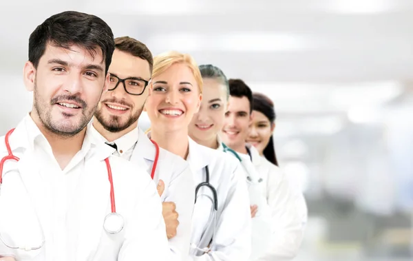 Gesundheitswesen Professioneller Arzt Der Krankenhausbüros Oder Kliniken Mit Anderen Ärzten — Stockfoto