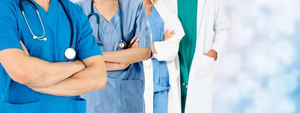 Hälso Och Folk Grupp Professionella Läkare Arbetar Sjukhuset Office Eller — Stockfoto