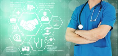 Simge grafik arayüzü gösteren sağlık insanlar, para planlama, risk yönetimi, tıbbi tedavi ve kapsama yararı sağlık sigortası kavramı - Doktor hastanede sağlık sigortası ile ilgili.