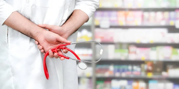 Jovem Farmacêutico Que Trabalha Farmácia Assistência Médica Farmacêutica — Fotografia de Stock