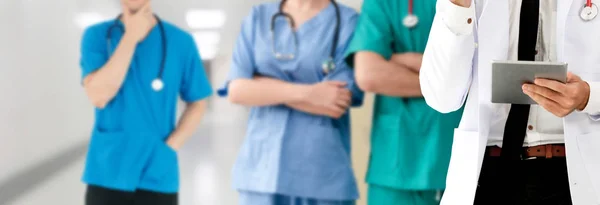 Gruppo Persone Sanitarie Medico Professionista Che Lavora Nello Studio Ospedaliero — Foto Stock