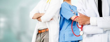 Sağlık insan grubu. Diğer doktorlar, hemşire ve cerrah hastane ofis veya klinik çalışma profesyonel doktor. Tıbbi Teknoloji Araştırma Enstitüsü ve Doktor personel hizmet anlayışı.